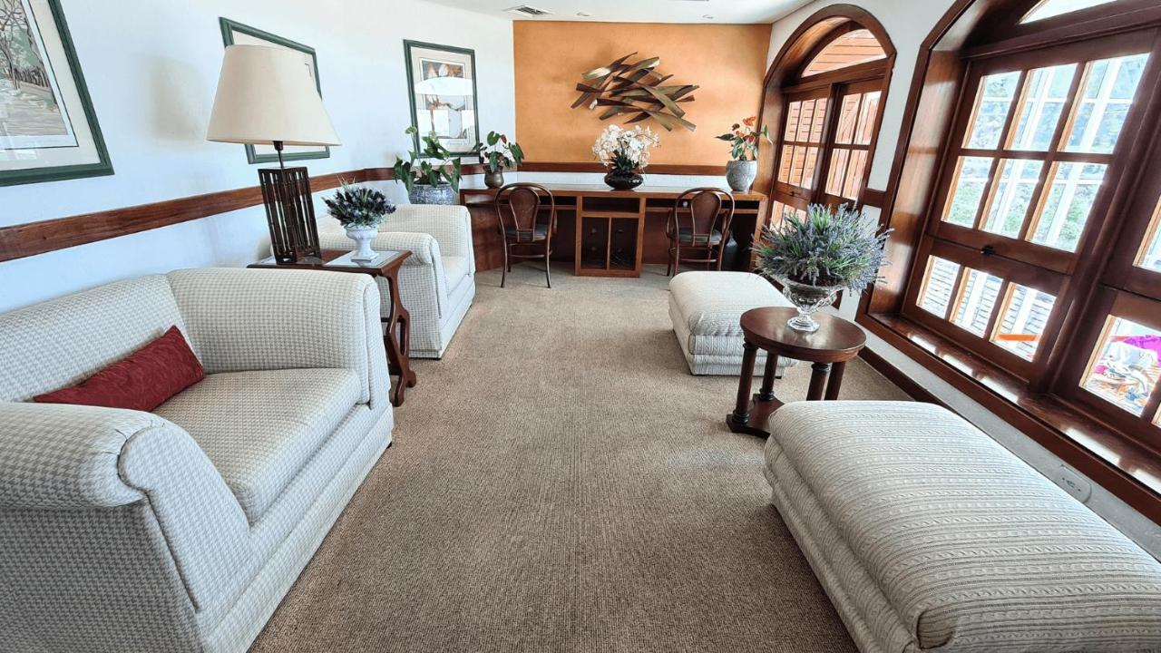 Apartamento Duplex Luxo Com Piscina Aquecida, Lareira E Wifi Campos do Jordão