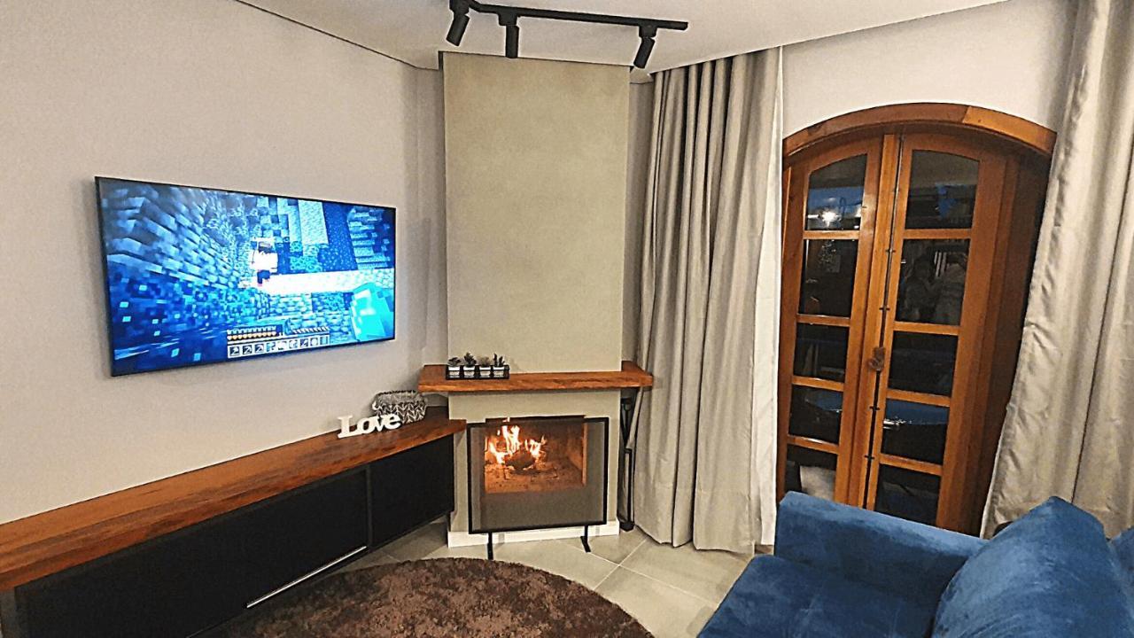 Duplex Luxo Com Piscina Aquecida, Lareira E Wifi * Campos do Jordão